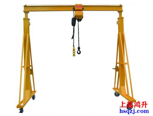 打開龍門吊前注意事項回轉支承保養(yǎng)